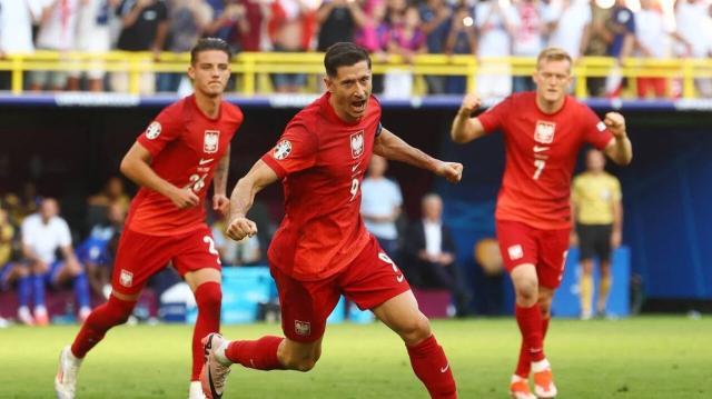 lewandowski 2.jpg