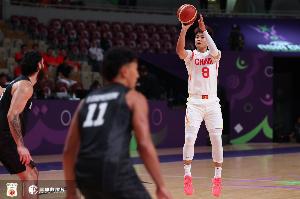 开云体育官网-媒体人：上海男篮引进焦泊乔希望不大 买不起赵睿