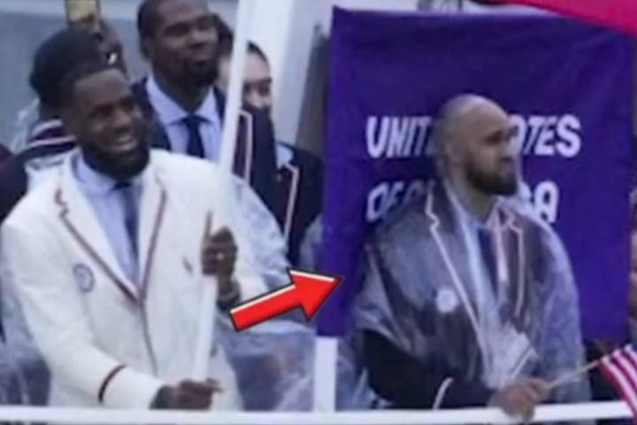 奥运会入场挡住美国标志？怀特：詹姆斯举着国旗呢 他们不用看我